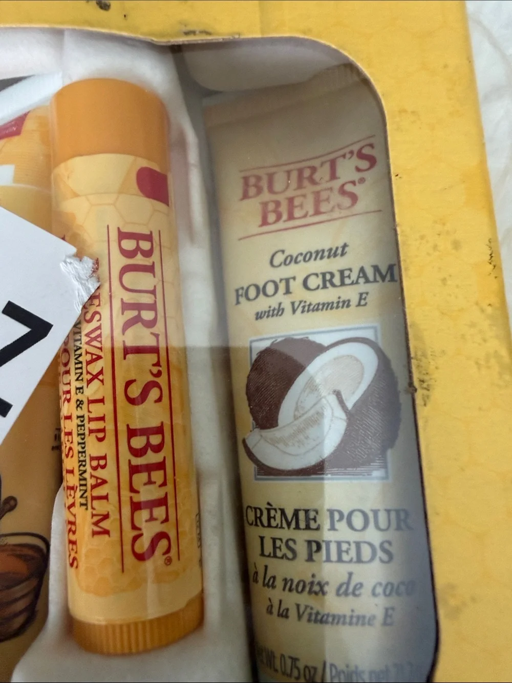 Burt's Bees Essential Women’s Bath & Body Kit New In Box